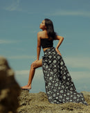 Vestido longo floral preto e branco