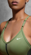 Top fitness verde militar