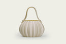 Bolsa plissada creme com alça curva